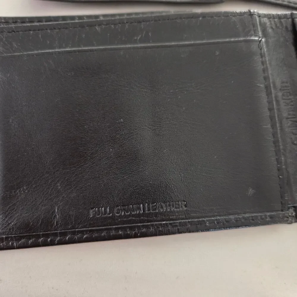 Calvin Klein 3-in-1 Slim Passcase Keyfob Black Leather Wallet